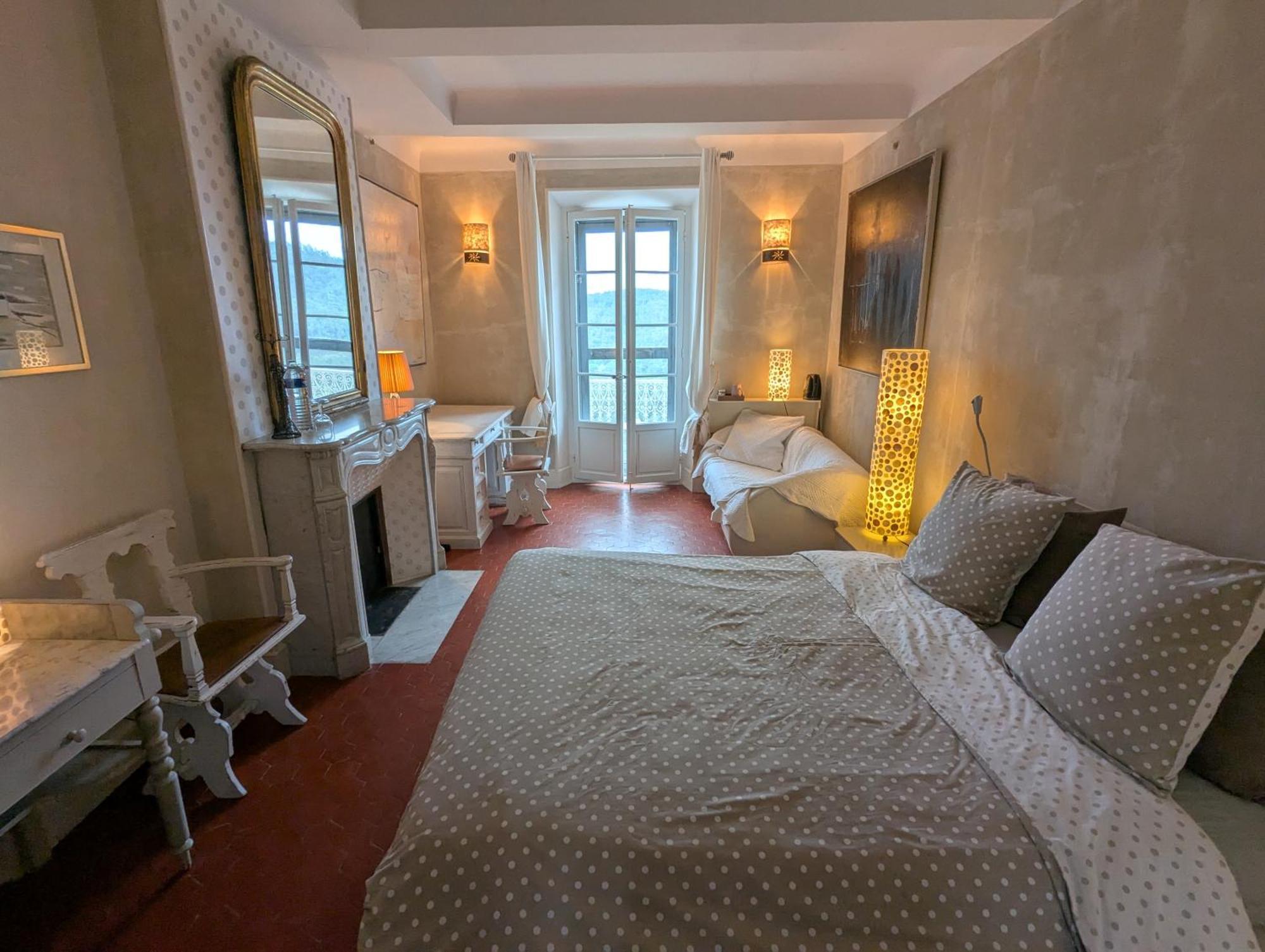 Bed and Breakfast Les Chapeliers Claviers Zewnętrze zdjęcie